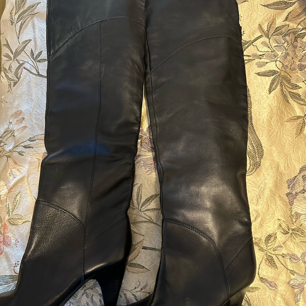 Guess Black Heeled Boots